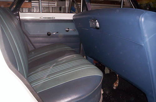 HR Holden with Dover & Calais Blue trim — Special Station Sedan