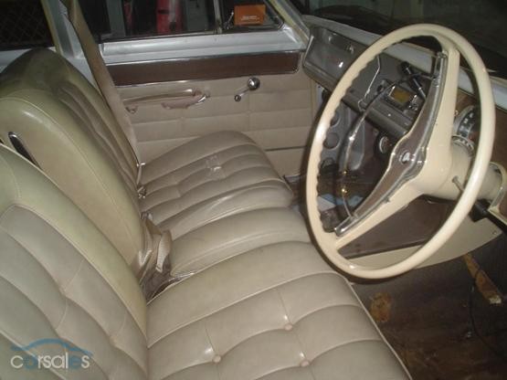 HR Holden with Bone trim — Premier Sedan