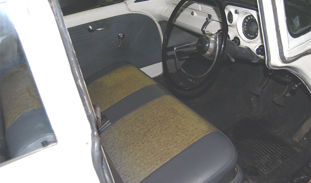 EK Holden with Mawson & Penguin Grey trim — Standard Station Sedan