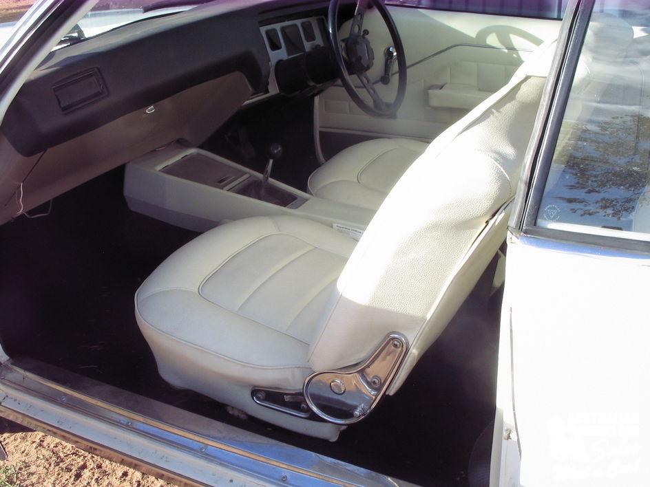 HQ Holden with Flax Vinyl trim — Monaro GTS Coupe