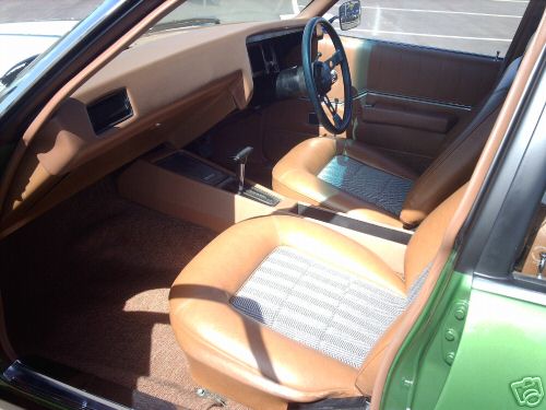 HQ Holden with Chestnut Ranier Cloth insert trim — Monaro GTS/4