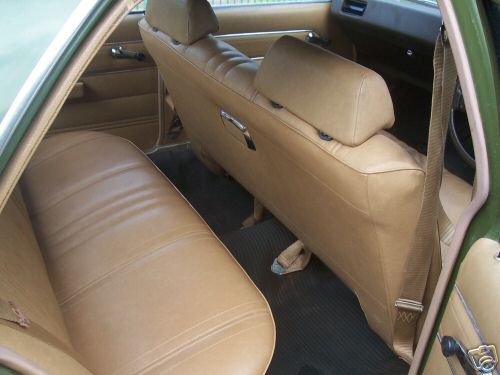 HQ Holden with Antique Saddle/Brown Vinyl trim — Kingswood Sedan
