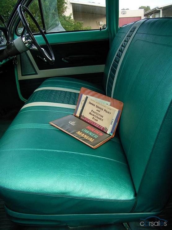 EJ Holden with Porcelain & Triton Green with Feathertop Grey trim — Special Sedan