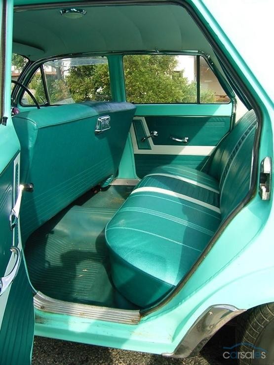 EJ Holden with Porcelain & Triton Green with Feathertop Grey trim — Special Sedan