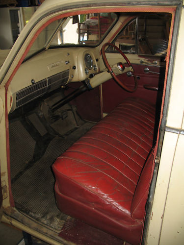 FJ Holden with Armenian Red Leather trim — Special Sedan