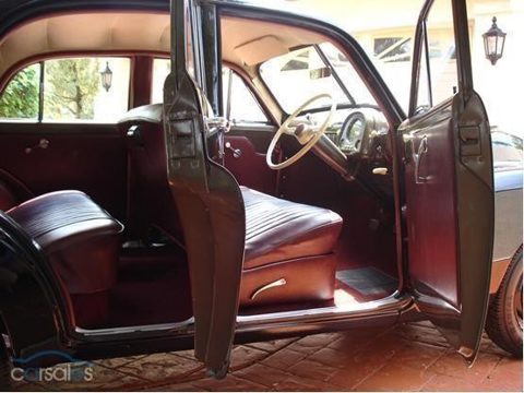 48 Holden with Bodycloth or Red Leather trim — Standard Sedan